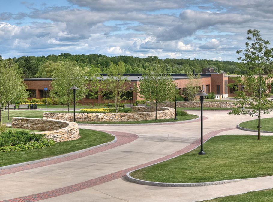 pedestrian-walkway-rochester-institute-technology-1
